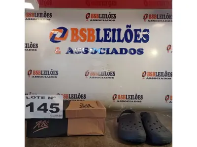 LOTE 145 - 02 – PARES DE CALÇADOS MASCULINO Nº 39 (NO ESTADO, NÃO SABEMOS SE FUNCIONA. LEILÃO NÃO TEM GARANTIA E NEM DEVOLUÇÃO, SUJEITO A POSSÍVEIS AVARIAS VISÍVEIS/OCULTAS E/OU AUSÊNCIA DE COMPONENTES)