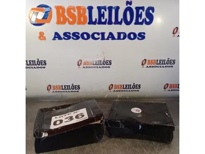 LOTE 036 - 02 – PARES DE CALÇADOS FEMININO Nº 35 (NO ESTADO, NÃO SABEMOS SE FUNCIONA. LEILÃO NÃO TEM GARANTIA E NEM DEVOLUÇÃO, SUJEITO A POSSÍVEIS AVARIAS VISÍVEIS/OCULTAS E/OU AUSÊNCIA DE COMPONENTES)