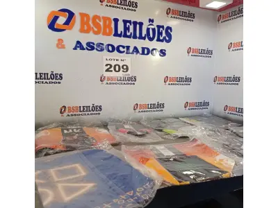 LOTE 209 - 01 - CAPAS CONSOLE (NO ESTADO, NÃO SABEMOS SE FUNCIONA. LEILÃO NÃO TEM GARANTIA E NEM DEVOLUÇÃO, SUJEITO A POSSÍVEIS AVARIAS VISÍVEIS/OCULTAS E/OU AUSÊNCIA DE COMPONENTES)