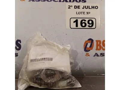 LOTE 169 - 01 JOGO DE PORCAS MOPAR. (NO ESTADO, LEILÃO NÃO TEM GARANTIA E NEM DEVOLUÇÃO, SUJEITO A POSSÍVEIS AVARIAS VISÍVEIS/OCULTAS E/OU AUSÊNCIA DE COMPONENTES).