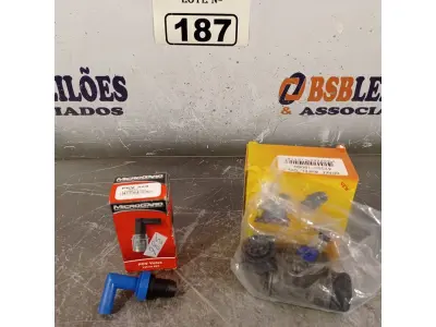 LOTE 187 - 01 VÁLVULA PCV E BURRINHO DE FREIO (NO ESTADO, LEILÃO NÃO TEM GARANTIA E NEM DEVOLUÇÃO, SUJEITO A POSSÍVEIS AVARIAS VISÍVEIS/OCULTAS E/OU AUSÊNCIA DE COMPONENTES).