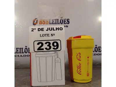 LOTE 239 - 01 COPO PARA CAFÉ. (NO ESTADO, LEILÃO NÃO TEM GARANTIA E NEM DEVOLUÇÃO, SUJEITO A POSSÍVEIS AVARIAS VISÍVEIS/OCULTAS E/OU AUSÊNCIA DE COMPONENTES).