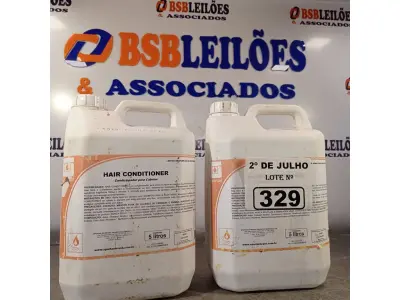 LOTE 329 - 10 LITROS DE HAIR CONDITIONER, CONDICIONADOR PARA CABELOS. (NO ESTADO, LEILÃO NÃO TEM GARANTIA E NEM DEVOLUÇÃO, SUJEITO A POSSÍVEIS AVARIAS VISÍVEIS/OCULTAS E/OU AUSÊNCIA DE COMPONENTES).