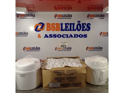 LOTE 423 - 02 FRASQUEIRAS SUPPLY CLEAM COM 04 REFIS. (NO ESTADO, LEILÃO NÃO TEM GARANTIA E NEM DEVOLUÇÃO, SUJEITO A POSSÍVEIS AVARIAS VISÍVEIS/OCULTAS E/OU AUSÊNCIA DE COMPONENTES).