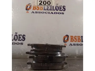 LOTE 200 - 01 LOTE DE PASTILHA DE FREIO, NISSAN TIIDA (NO ESTADO, LEILÃO NÃO TEM GARANTIA E NEM DEVOLUÇÃO, SUJEITO A POSSÍVEIS AVARIAS VISÍVEIS/OCULTAS E/OU AUSÊNCIA DE COMPONENTES).