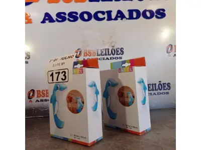 LOTE 173 - 02 BONECOS JOÃO TEIMOSO GOLFINHO.  (NO ESTADO, LEILÃO NÃO TEM GARANTIA E NEM DEVOLUÇÃO, SUJEITO A POSSÍVEIS AVARIAS VISÍVEIS/OCULTAS E/OU AUSÊNCIA DE COMPONENTES).