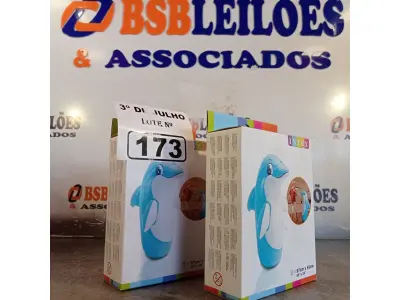 LOTE 173 - 02 BONECOS JOÃO TEIMOSO GOLFINHO.  (NO ESTADO, LEILÃO NÃO TEM GARANTIA E NEM DEVOLUÇÃO, SUJEITO A POSSÍVEIS AVARIAS VISÍVEIS/OCULTAS E/OU AUSÊNCIA DE COMPONENTES).