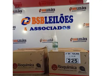 LOTE 225 - 02 CAIXAS COM BISNAGAS DE ÁLCOOL ETÍLICO HIDRATADO 70% COM 30 UNIDADES CADA. (NO ESTADO, LEILÃO NÃO TEM GARANTIA E NEM DEVOLUÇÃO, SUJEITO A POSSÍVEIS AVARIAS VISÍVEIS/OCULTAS E/OU AUSÊNCIA DE COMPONENTES).