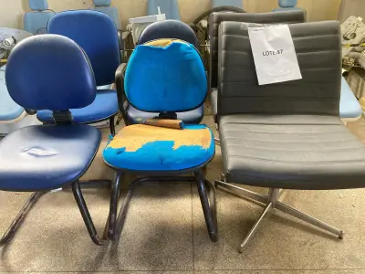 LOTE 591 - 06 POLTRONAS. (UNIDADE: B-049 - ARACAJU/SE - LOCAL DE RETIRADA: AVENIDA TANCREDO NEVES 5857, BAIRRO JABUTIANA - ARACAJU/SE - CEP: 49.085-000)