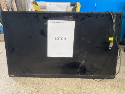 LOTE 552 - TV. (UNIDADE: B-049 - ARACAJU/SE - LOCAL DE RETIRADA: AVENIDA TANCREDO NEVES 5857, BAIRRO JABUTIANA - ARACAJU/SE - CEP: 49.085-000)