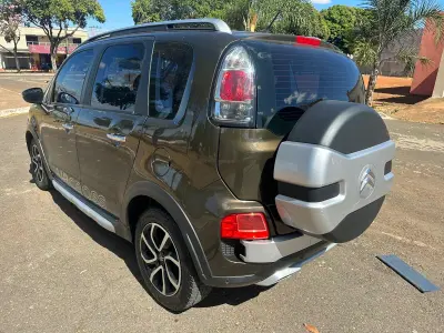 LOTE 002 - 01 CITROEN AIRCROSS EXC AUTOMATICO COMPLETO 2012/2013 IPVA 2023 PAGO KM 64.000,CAMBIO AUTOMATICO, VIDRO ELÉTRICO, SENSOR DE ESTACIONAMENTO, SOM ORIGINAL COM BLUETOOTH E USB E COMANDOS NO VOLANTE, AIRBAGS, AR CONDICIONADO, TRAVA ELÉTRICA, RETROVISOR ELÉTRICO, ALARME, COMPUTADOR DE BORDO, RODAS DE LIGA LEVE, VOLANTE MULTIFUNCIONAL, PILOTO AUTOMÁTICO, CHAVE RESERVA, MANUAL, 2 PNEUS ZERO, DOCUMENTO IPVA 2023 PAGO PLACA MERCOSUL (NO ESTADO)