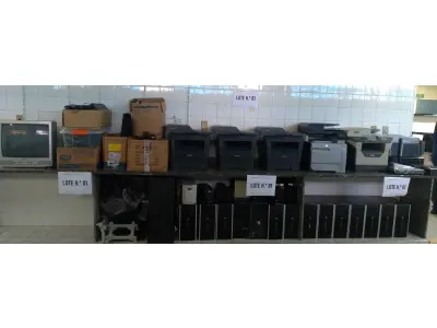 LOTE 332 - CAIXA DE SOM + 21 CAMERAS + 02 CÂMERAS FOTOGRÁGICAS + 34 COMPUTADORES + DATASHOW EPSOM + DVR INTELBRAS + EARSET + 04 ESTABILIZADORES + 07 IMPRESSORAS + LEITOR DE CÓDIGO DE BARRAS + 15 MONITORES + 6 NOBREAKS + SCANNER + TV CCE  (UNIDADE: B-056 - CACHOEIRO DO ITAPEMIRIM/ES - LOCAL DE RETIRADA: RUA IRMÃ GIOVANNA MENECHINI, 238, MARBRASA - CACHOEIRO DE ITAPEMIRIM/ES - CEP: 29.313-669)