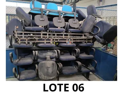 LOTE 039 - 8 LONGARINAS (UNIDADE: B-095 - BLUMENAU/SC LOCAL DE RETIRADA: RICARDO GEORG, 777 BAIRRO ITOUPAVA CENTRAL - BLUMENAU/SC)