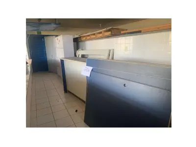 LOTE 090 - 3 BANCADAS C/GAVETAS + 2 ARMARIO C/ 02 PTS + 2 ESTACÕES ATEND. DUPLA CZ/AZUL (UNIDADE: B-076 - SANTARÉM/PA - LOCAL DE RETIRADA: RODOVIA SANTARÉM CUIABÁ, BR 163, KM 05, S/N, BAIRRO MATINHA - SANTARÉM/PA - CEP: 68.030-000)