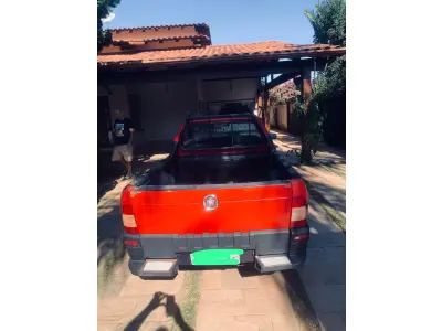 LOTE 003 - 01 FIAT STRADA 2007/2007 1.4 FLEX TREKKING 1.4 MPI FIRE, VERMELHA  (NO ESTADO)
