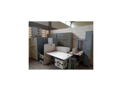 LOTE 027 - 6 MESAS (SENDO 2 SUCATA) + 7 ARMÁRIO (UNIDADE: B-046 - SÃO JOSÉ DO RIO PRETO/SP LOCAL DE RETIRADA: AVENIDA ABÍLIO APPOLONI N° 100 - JARDIM CONCEIÇÃO –  SÃO JOSÉ DO RIO PRETO/SP - CEP: 15.030-800)