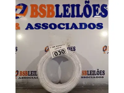 LOTE 030 - 01 ROLO DE CABO FLEXÍVEL 1X4MM NA COR BRANCA. 100 METROS (NOVO)(NO ESTADO, LEILÃO NÃO TEM GARANTIA E NEM DEVOLUÇÃO, SUJEITO A POSSÍVEIS AVARIAS VISÍVEIS/OCULTAS E/OU AUSÊNCIA DE COMPONENTES).