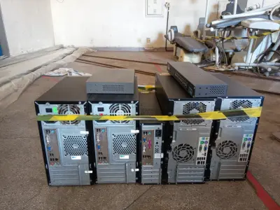 LOTE 618 - 04 TECLADOS + 02 HUB/SWITCH + 05 MICROCOMPUTADORES. (UNIDADE: A-005 - PORTO ALEGRE/RS - LOCAL DE RETIRADA: AVENIDA JOSÉ ALOÍSIO FILHO, Nº 695 BAIRRO HUMAITÁ – PORTO ALEGRE/RS – CEP: 90.250-180)