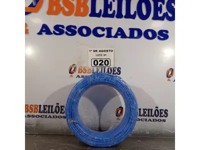LOTE 020 - 01 ROLO DE CABO FLEXÍVEL 1X2,5MM NA COR AZUL. 100 METROS 100 METROS (NOVO)(NO ESTADO, LEILÃO NÃO TEM GARANTIA E NEM DEVOLUÇÃO, SUJEITO A POSSÍVEIS AVARIAS VISÍVEIS/OCULTAS E/OU AUSÊNCIA DE COMPONENTES).