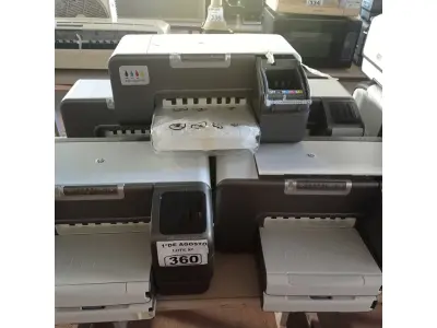 LOTE 360 - 05 IMPRESSORAS MARCAS HP MODELO INK JET 1200WN INCOMPLETAS. (NO ESTADO, LEILÃO NÃO TEM GARANTIA E NEM DEVOLUÇÃO, SUJEITO A POSSÍVEIS AVARIAS VISÍVEIS/OCULTAS E/OU AUSÊNCIA DE COMPONENTES).