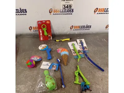 LOTE 349 - 01 LOTE COM VÁRIOS BRINQUEDOS PARA CAT/DOG E COLEIRAS TAMANHO P. (NOVO) (NO ESTADO) ATENÇÃO! FAZER A VISITAÇÃO ANTES DE ARREMATAR, NÃO SABEMOS SE FUNCIONA. LEILÃO NÃO TEM GARANTIA E NEM DEVOLUÇÃO, SUJEITO A POSSÍVEIS AVARIAS VISÍVEIS/OCULTAS E/OU AUSÊNCIA DE COMPONENTES.