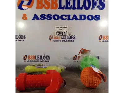 LOTE 291 - 01 LOTE COM VÁRIOS BRINQUEDOS PARA PET TAMANHO G. (NOVO) (NO ESTADO) ATENÇÃO! FAZER A VISITAÇÃO ANTES DE ARREMATAR, NÃO SABEMOS SE FUNCIONA. LEILÃO NÃO TEM GARANTIA E NEM DEVOLUÇÃO, SUJEITO A POSSÍVEIS AVARIAS VISÍVEIS/OCULTAS E/OU AUSÊNCIA DE COMPONENTES.