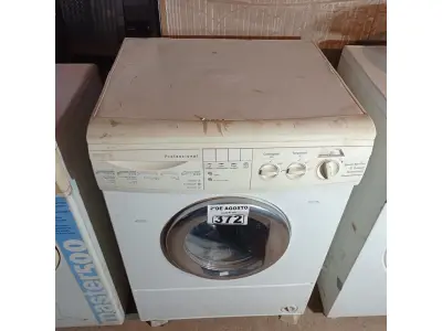 LOTE 372 - 01 LAVA SECA MARCA BOSCH COM AVARIAS. (NO ESTADO) ATENÇÃO! FAZER A VISITAÇÃO ANTES DE ARREMATAR, NÃO SABEMOS SE FUNCIONA. LEILÃO NÃO TEM GARANTIA E NEM DEVOLUÇÃO, SUJEITO A POSSÍVEIS AVARIAS VISÍVEIS/OCULTAS E/OU AUSÊNCIA DE COMPONENTES.