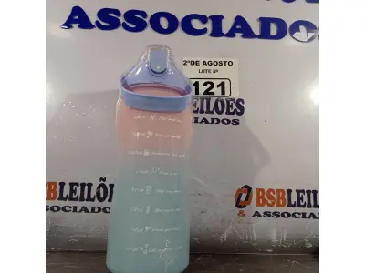 LOTE 121 - 01 KIT DE GARRAFAS. (NOVO) (NO ESTADO) ATENÇÃO! FAZER A VISITAÇÃO ANTES DE ARREMATAR, NÃO SABEMOS SE FUNCIONA. LEILÃO NÃO TEM GARANTIA E NEM DEVOLUÇÃO, SUJEITO A POSSÍVEIS AVARIAS VISÍVEIS/OCULTAS E/OU AUSÊNCIA DE COMPONENTES.