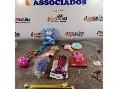 LOTE 322 - 01 LOTE COM VÁRIOS BRINQUEDOS PARA PET. (NOVO) (NO ESTADO) ATENÇÃO! FAZER A VISITAÇÃO ANTES DE ARREMATAR, NÃO SABEMOS SE FUNCIONA. LEILÃO NÃO TEM GARANTIA E NEM DEVOLUÇÃO, SUJEITO A POSSÍVEIS AVARIAS VISÍVEIS/OCULTAS E/OU AUSÊNCIA DE COMPONENTES.