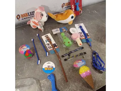 LOTE 309 - 01 LOTE COM VÁRIOS BRINQUEDOS PARA PET. (NOVO) (NO ESTADO) ATENÇÃO! FAZER A VISITAÇÃO ANTES DE ARREMATAR, NÃO SABEMOS SE FUNCIONA. LEILÃO NÃO TEM GARANTIA E NEM DEVOLUÇÃO, SUJEITO A POSSÍVEIS AVARIAS VISÍVEIS/OCULTAS E/OU AUSÊNCIA DE COMPONENTES.