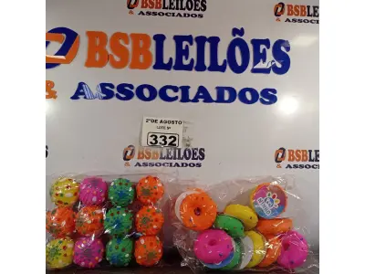 LOTE 332 - 01 LOTE COM VÁRIAS BOLINHAS E ROSQUINHAS PARA CÃES E GATOS. (NOVO) (NO ESTADO) ATENÇÃO! FAZER A VISITAÇÃO ANTES DE ARREMATAR, NÃO SABEMOS SE FUNCIONA. LEILÃO NÃO TEM GARANTIA E NEM DEVOLUÇÃO, SUJEITO A POSSÍVEIS AVARIAS VISÍVEIS/OCULTAS E/OU AUSÊNCIA DE COMPONENTES.