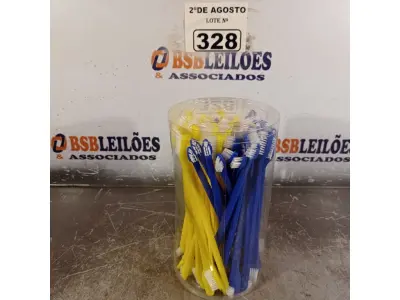 LOTE 328 - 01 LOTE COM VÁRIAS ESCOVAS DENTAL DUPLA PARA PET.(NOVA) (NO ESTADO) ATENÇÃO! FAZER A VISITAÇÃO ANTES DE ARREMATAR, NÃO SABEMOS SE FUNCIONA. LEILÃO NÃO TEM GARANTIA E NEM DEVOLUÇÃO, SUJEITO A POSSÍVEIS AVARIAS VISÍVEIS/OCULTAS E/OU AUSÊNCIA DE COMPONENTES.