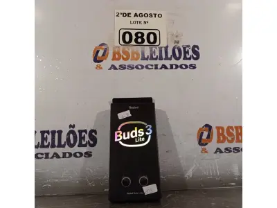 LOTE 080 - 01 FONE DE OUVIDO BUDS 3 LITE. (NOVO) (NO ESTADO) ATENÇÃO! FAZER A VISITAÇÃO ANTES DE ARREMATAR, NÃO SABEMOS SE FUNCIONA. LEILÃO NÃO TEM GARANTIA E NEM DEVOLUÇÃO, SUJEITO A POSSÍVEIS AVARIAS VISÍVEIS/OCULTAS E/OU AUSÊNCIA DE COMPONENTES.