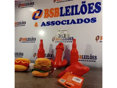 LOTE 313 - 01 LOTE COM VÁRIOS BRINQUEDOS PARA PET TAMANHO G. (NOVO) (NO ESTADO) ATENÇÃO! FAZER A VISITAÇÃO ANTES DE ARREMATAR, NÃO SABEMOS SE FUNCIONA. LEILÃO NÃO TEM GARANTIA E NEM DEVOLUÇÃO, SUJEITO A POSSÍVEIS AVARIAS VISÍVEIS/OCULTAS E/OU AUSÊNCIA DE COMPONENTES.