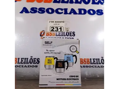 LOTE 231 - 01 COPO DE MISTURADOR ELÉTRICO. (NOVO) (NO ESTADO) ATENÇÃO! FAZER A VISITAÇÃO ANTES DE ARREMATAR, NÃO SABEMOS SE FUNCIONA. LEILÃO NÃO TEM GARANTIA E NEM DEVOLUÇÃO, SUJEITO A POSSÍVEIS AVARIAS VISÍVEIS/OCULTAS E/OU AUSÊNCIA DE COMPONENTES.