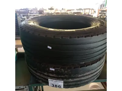 LOTE 386 - 02 PNEUS PARA CAMINHÃO ¾ NAS MEDIDAS 215/75/17.5. (NO ESTADO) ATENÇÃO! FAZER A VISITAÇÃO ANTES DE ARREMATAR, NÃO SABEMOS SE FUNCIONA. LEILÃO NÃO TEM GARANTIA E NEM DEVOLUÇÃO, SUJEITO A POSSÍVEIS AVARIAS VISÍVEIS/OCULTAS E/OU AUSÊNCIA DE COMPONENTES.