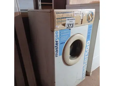 LOTE 373 - 01 LAVA SECA MARCA ENXUTA. (NO ESTADO) ATENÇÃO! FAZER A VISITAÇÃO ANTES DE ARREMATAR, NÃO SABEMOS SE FUNCIONA. LEILÃO NÃO TEM GARANTIA E NEM DEVOLUÇÃO, SUJEITO A POSSÍVEIS AVARIAS VISÍVEIS/OCULTAS E/OU AUSÊNCIA DE COMPONENTES.