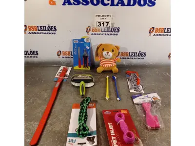 LOTE 317 - 01 LOTE COM VÁRIOS BRINQUEDOS PARA PET. (NOVO) (NO ESTADO) ATENÇÃO! FAZER A VISITAÇÃO ANTES DE ARREMATAR, NÃO SABEMOS SE FUNCIONA. LEILÃO NÃO TEM GARANTIA E NEM DEVOLUÇÃO, SUJEITO A POSSÍVEIS AVARIAS VISÍVEIS/OCULTAS E/OU AUSÊNCIA DE COMPONENTES.