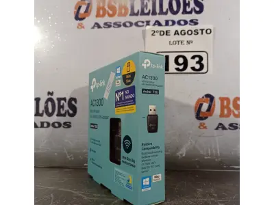 LOTE 193 - 01 TPLINK AC1300. (NOVO) (NO ESTADO) ATENÇÃO! FAZER A VISITAÇÃO ANTES DE ARREMATAR, NÃO SABEMOS SE FUNCIONA. LEILÃO NÃO TEM GARANTIA E NEM DEVOLUÇÃO, SUJEITO A POSSÍVEIS AVARIAS VISÍVEIS/OCULTAS E/OU AUSÊNCIA DE COMPONENTES.