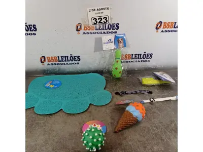 LOTE 323 - 01 LOTE COM VÁRIOS BRINQUEDOS PARA PET. (NOVO) (NO ESTADO) ATENÇÃO! FAZER A VISITAÇÃO ANTES DE ARREMATAR, NÃO SABEMOS SE FUNCIONA. LEILÃO NÃO TEM GARANTIA E NEM DEVOLUÇÃO, SUJEITO A POSSÍVEIS AVARIAS VISÍVEIS/OCULTAS E/OU AUSÊNCIA DE COMPONENTES.