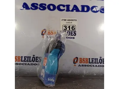 LOTE 316 - 01 COLEIRA RETRÁTIL PARA CÃES ATÉ 50KG. (NO ESTADO) ATENÇÃO! FAZER A VISITAÇÃO ANTES DE ARREMATAR, NÃO SABEMOS SE FUNCIONA. LEILÃO NÃO TEM GARANTIA E NEM DEVOLUÇÃO, SUJEITO A POSSÍVEIS AVARIAS VISÍVEIS/OCULTAS E/OU AUSÊNCIA DE COMPONENTES.