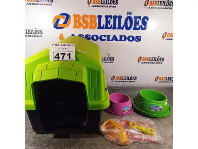 LOTE 471 - 01 CASINHA PARA PET, 02 COMEDOUROS E 01 KIT DE BRINQUEDOS. (NOVO) (NO ESTADO) ATENÇÃO! FAZER A VISITAÇÃO ANTES DE ARREMATAR, NÃO SABEMOS SE FUNCIONA. LEILÃO NÃO TEM GARANTIA E NEM DEVOLUÇÃO, SUJEITO A POSSÍVEIS AVARIAS VISÍVEIS/OCULTAS E/OU AUSÊNCIA DE COMPONENTES.