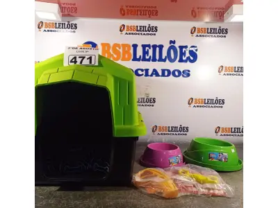 LOTE 471 - 01 CASINHA PARA PET, 02 COMEDOUROS E 01 KIT DE BRINQUEDOS. (NOVO) (NO ESTADO) ATENÇÃO! FAZER A VISITAÇÃO ANTES DE ARREMATAR, NÃO SABEMOS SE FUNCIONA. LEILÃO NÃO TEM GARANTIA E NEM DEVOLUÇÃO, SUJEITO A POSSÍVEIS AVARIAS VISÍVEIS/OCULTAS E/OU AUSÊNCIA DE COMPONENTES.