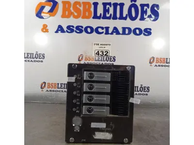 LOTE 432 - 01 SERVIDO THECUS. (NO ESTADO) ATENÇÃO! FAZER A VISITAÇÃO ANTES DE ARREMATAR, NÃO SABEMOS SE FUNCIONA. LEILÃO NÃO TEM GARANTIA E NEM DEVOLUÇÃO, SUJEITO A POSSÍVEIS AVARIAS VISÍVEIS/OCULTAS E/OU AUSÊNCIA DE COMPONENTES).