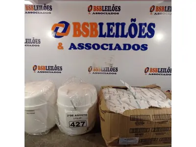 LOTE 427 - 02 FRASQUEIRA SUPPLY CLEAM COM 04 REFIS. (NO ESTADO) ATENÇÃO! FAZER A VISITAÇÃO ANTES DE ARREMATAR, NÃO SABEMOS SE FUNCIONA. LEILÃO NÃO TEM GARANTIA E NEM DEVOLUÇÃO, SUJEITO A POSSÍVEIS AVARIAS VISÍVEIS/OCULTAS E/OU AUSÊNCIA DE COMPONENTES).