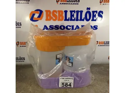 LOTE 584 - 02 COMEDOUROS PARA PET. (NOVO) (NO ESTADO) ATENÇÃO! FAZER A VISITAÇÃO ANTES DE ARREMATAR, NÃO SABEMOS SE FUNCIONA. LEILÃO NÃO TEM GARANTIA E NEM DEVOLUÇÃO, SUJEITO A POSSÍVEIS AVARIAS VISÍVEIS/OCULTAS E/OU AUSÊNCIA DE COMPONENTES).