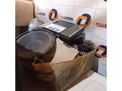 LOTE 469 - 01 LOTE COM PERIFÉRICOS DIVERSOS. (NO ESTADO) ATENÇÃO! FAZER A VISITAÇÃO ANTES DE ARREMATAR, NÃO SABEMOS SE FUNCIONA. LEILÃO NÃO TEM GARANTIA E NEM DEVOLUÇÃO, SUJEITO A POSSÍVEIS AVARIAS VISÍVEIS/OCULTAS E/OU AUSÊNCIA DE COMPONENTES).