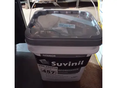 LOTE 457 - 01 BALDE DE TINTA ACRÍLICA SUVINIL INTERIORES 18L NA COR BRANCO FOSCO. (NO ESTADO) ATENÇÃO! FAZER A VISITAÇÃO ANTES DE ARREMATAR, NÃO SABEMOS SE FUNCIONA. LEILÃO NÃO TEM GARANTIA E NEM DEVOLUÇÃO, SUJEITO A POSSÍVEIS AVARIAS VISÍVEIS/OCULTAS E/OU AUSÊNCIA DE COMPONENTES).