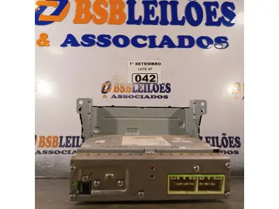 LOTE 042 - 01 CENTRAL MULTIMIDIA DO HYUNDAI CRETA. (NO ESTADO) ATENÇÃO! FAZER A VISITAÇÃO ANTES DE ARREMATAR, NÃO SABEMOS SE FUNCIONA. LEILÃO NÃO TEM GARANTIA E NEM DEVOLUÇÃO, SUJEITO A POSSÍVEIS AVARIAS VISÍVEIS/OCULTAS E/OU AUSÊNCIA DE COMPONENTES.