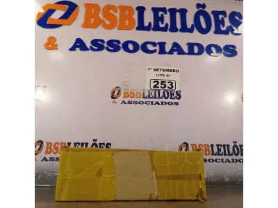 LOTE 253 - 01 BOMBA DE COMBUSTÍVEL ELÉTRICA TIPO MERCEDES. (NO ESTADO) ATENÇÃO! FAZER A VISITAÇÃO ANTES DE ARREMATAR, NÃO SABEMOS SE FUNCIONA. LEILÃO NÃO TEM GARANTIA E NEM DEVOLUÇÃO, SUJEITO A POSSÍVEIS AVARIAS VISÍVEIS/OCULTAS E/OU AUSÊNCIA DE COMPONENTES.